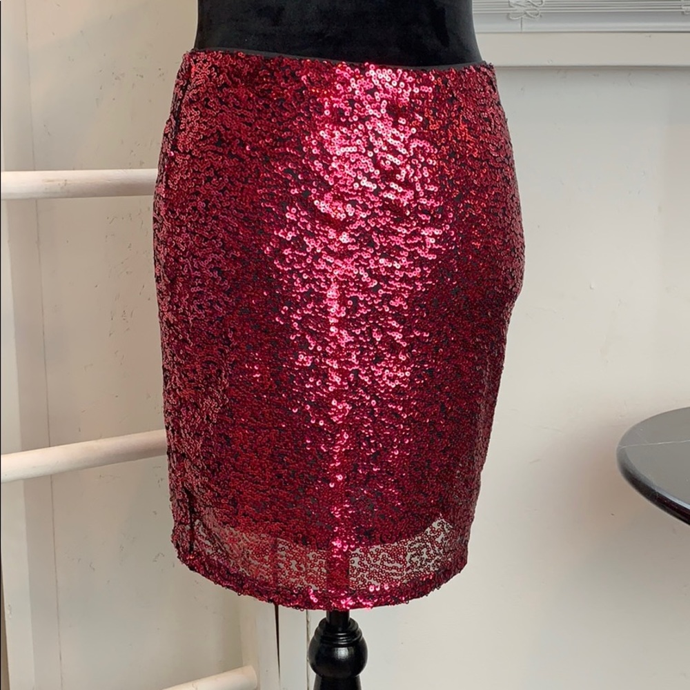 H&M sequins skirt💜